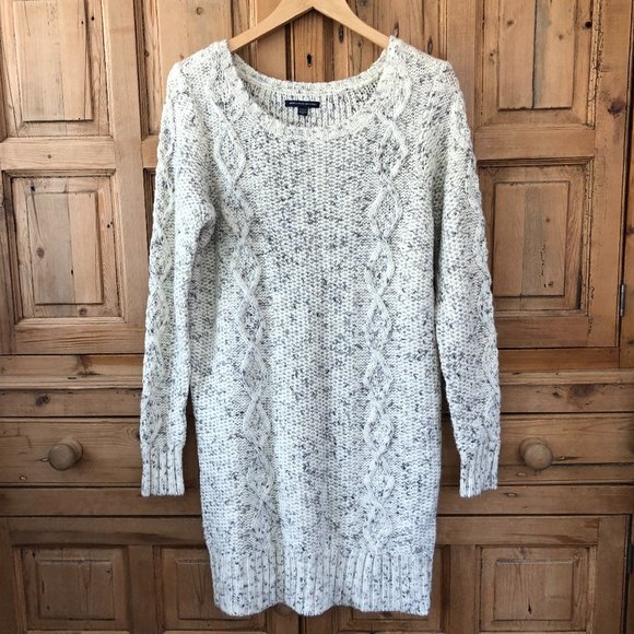 American Eagle Outfitters Dresses & Skirts - American Eagle Medium Chunky Knit Sweater Dress